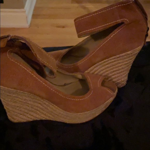 Suede wedge heels by ‘Levity’. - Picture 4 of 5